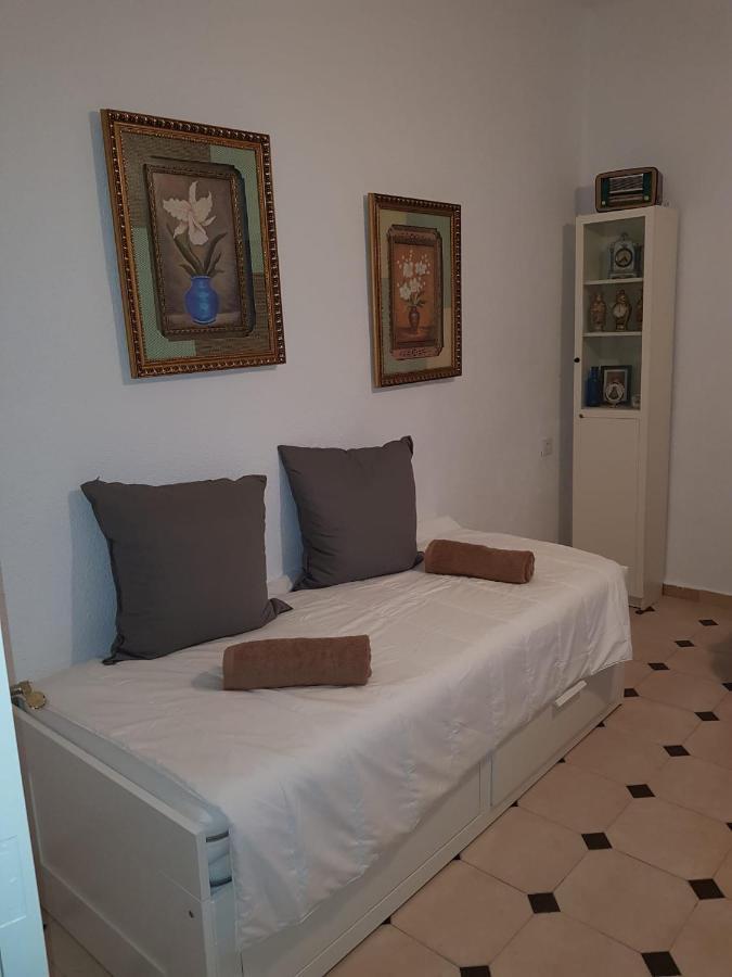 Wish Suite Dolores Leon De Triana Севілья Екстер'єр фото
